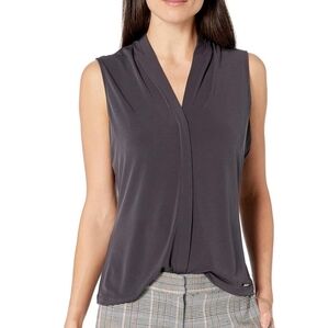 Calvin Klein Women's Solid V-Neck Cami Black Sz L